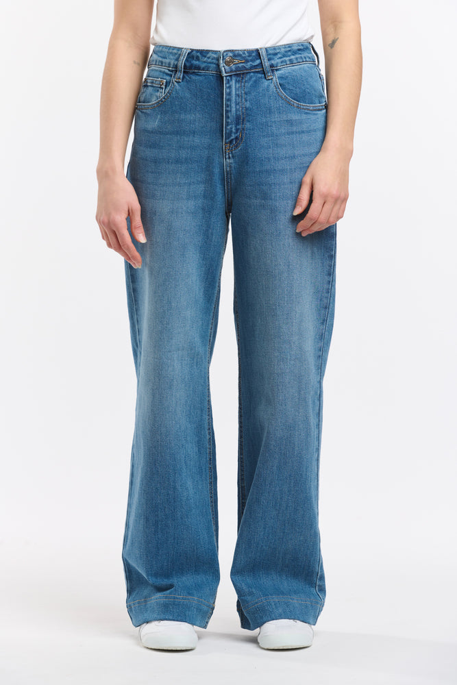 ATTICA JEAN