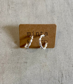 TWIST HOOP SILVER EARRING