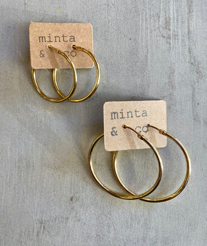 CLIP HOOP GOLD EARRING - 30MM