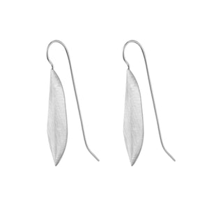 LEAF SILVER DROP EARRING