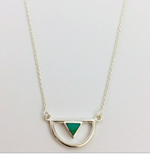 CREST TURQUOISE  NECKLACE