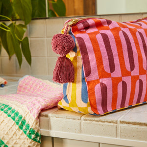 REDONDO COSMETIC BAG