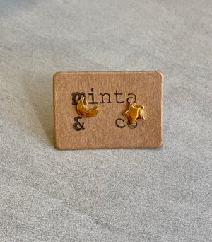 MOON & STAR -GOLD EARRING