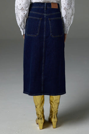 TYPIFY SKIRT- DARK DENIM