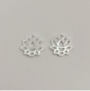 LOTUS FLOWER STUD EARRING