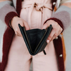 HARRIET PURSE
