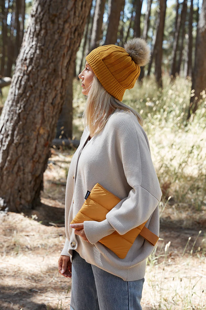 FLAT BASE - MUSTARD