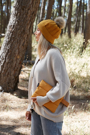 FLAT BASE - MUSTARD