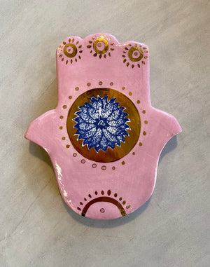 CARLA DINNAGE -HAMSA HAND PINK