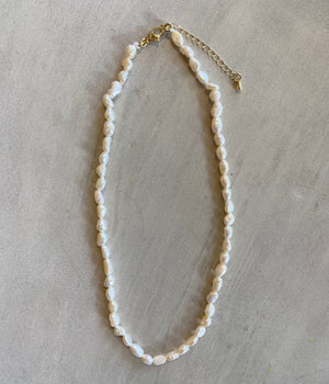 GOLD PEARL NECKLACE