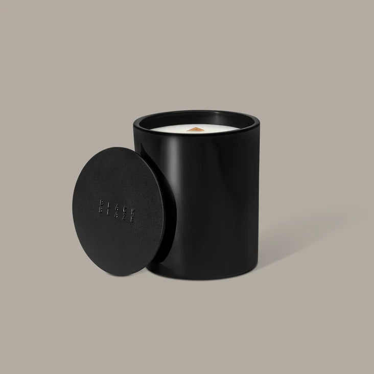 
            
                Load image into Gallery viewer, FOLKS GATHERING SCENTED CANDLE - 200G
            
        